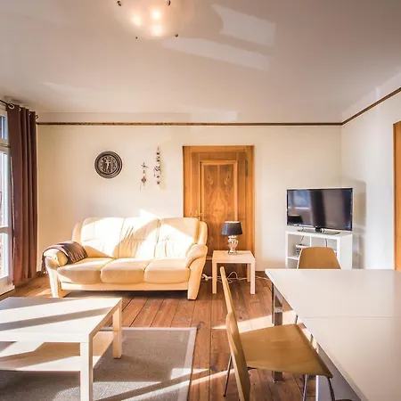 Cecile Apartamento *